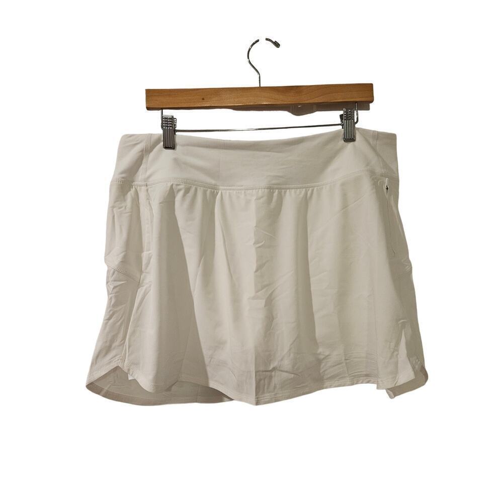 Outdoor Voices Size XXL Hudson 4" Skort White Medium Coverage Running NEW